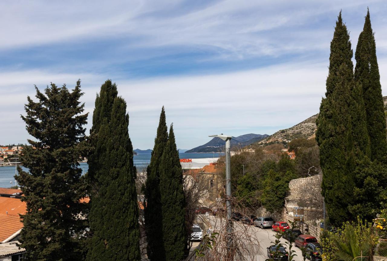Adriatic Charm: Coastal Heaven Of Dubrovnikアパートメント エクステリア 写真