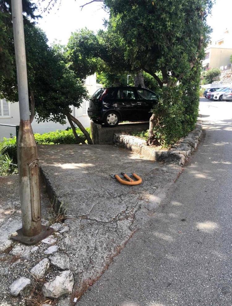 Adriatic Charm: Coastal Heaven Of Dubrovnikアパートメント エクステリア 写真